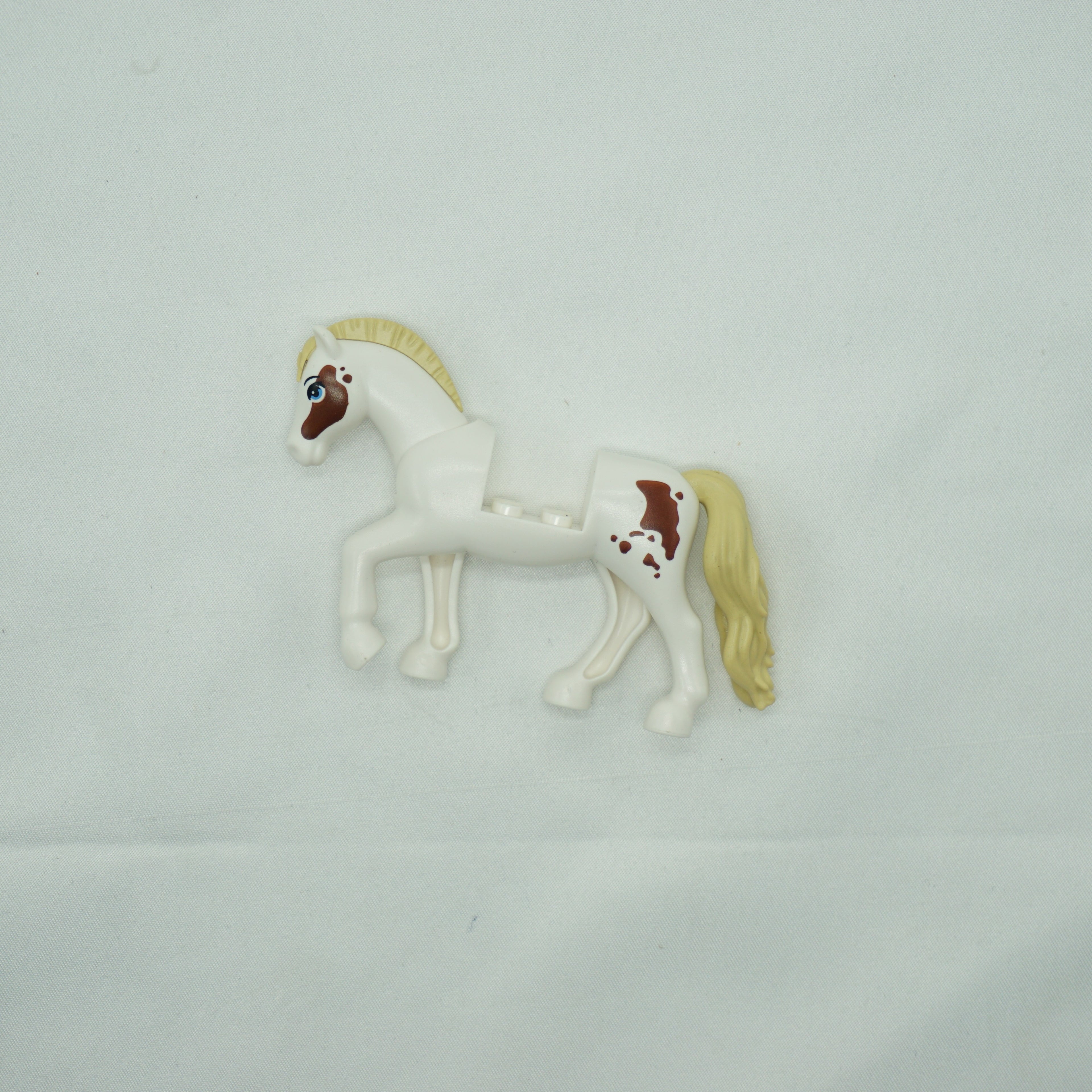 Part bb1279c03pb04 - Horse with 2 x 2 Cutout and Movable Neck with Molded Tan Tail and Roached Mane and Printed Reddish Brown Spots Pattern