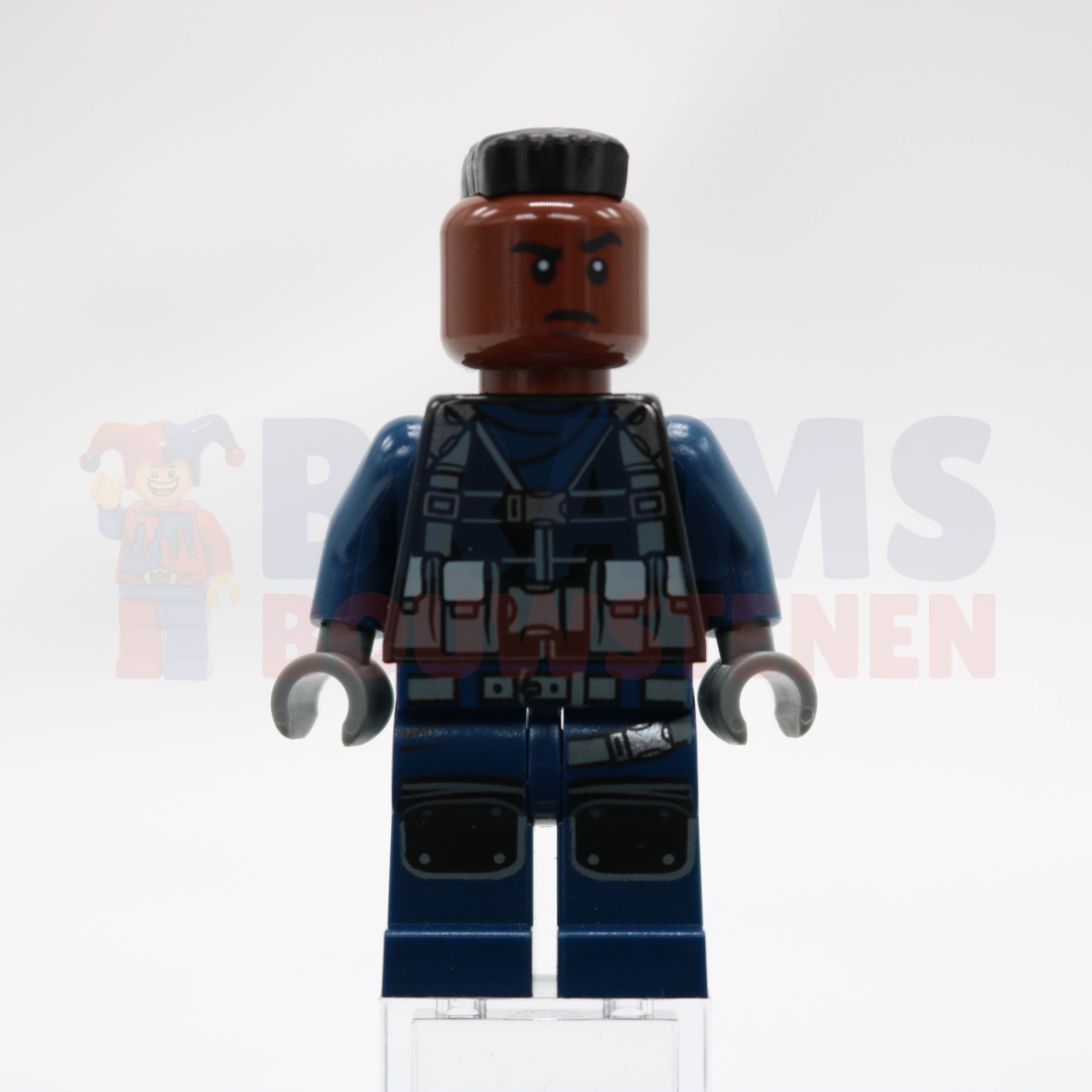 Minifig jw035 - ACU Tracker - Male, Black Wide Mohawk, Reddish Brown Head