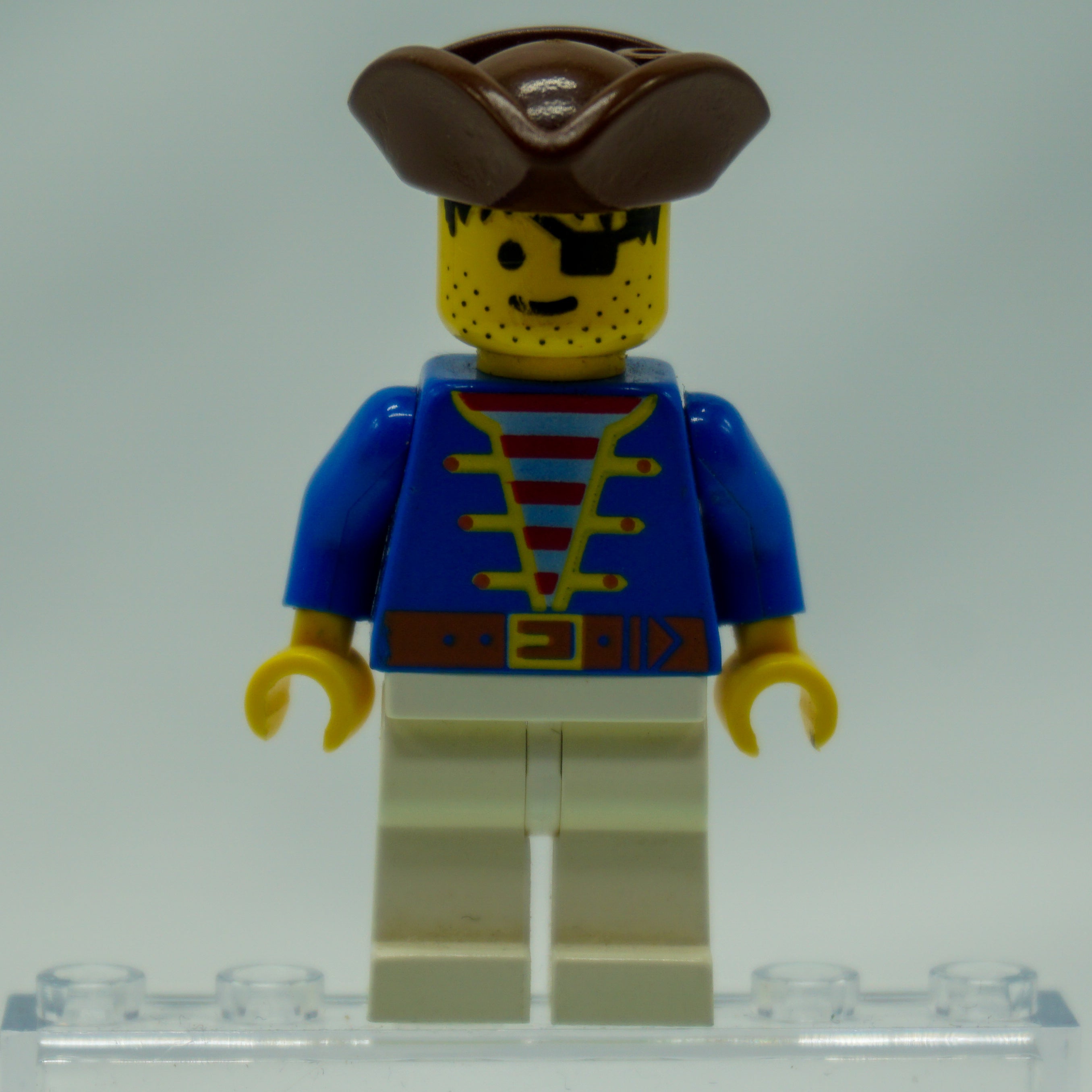 Minifig pi009 - Pirate Blue Jacket, White Legs, Brown Pirate Triangle Hat