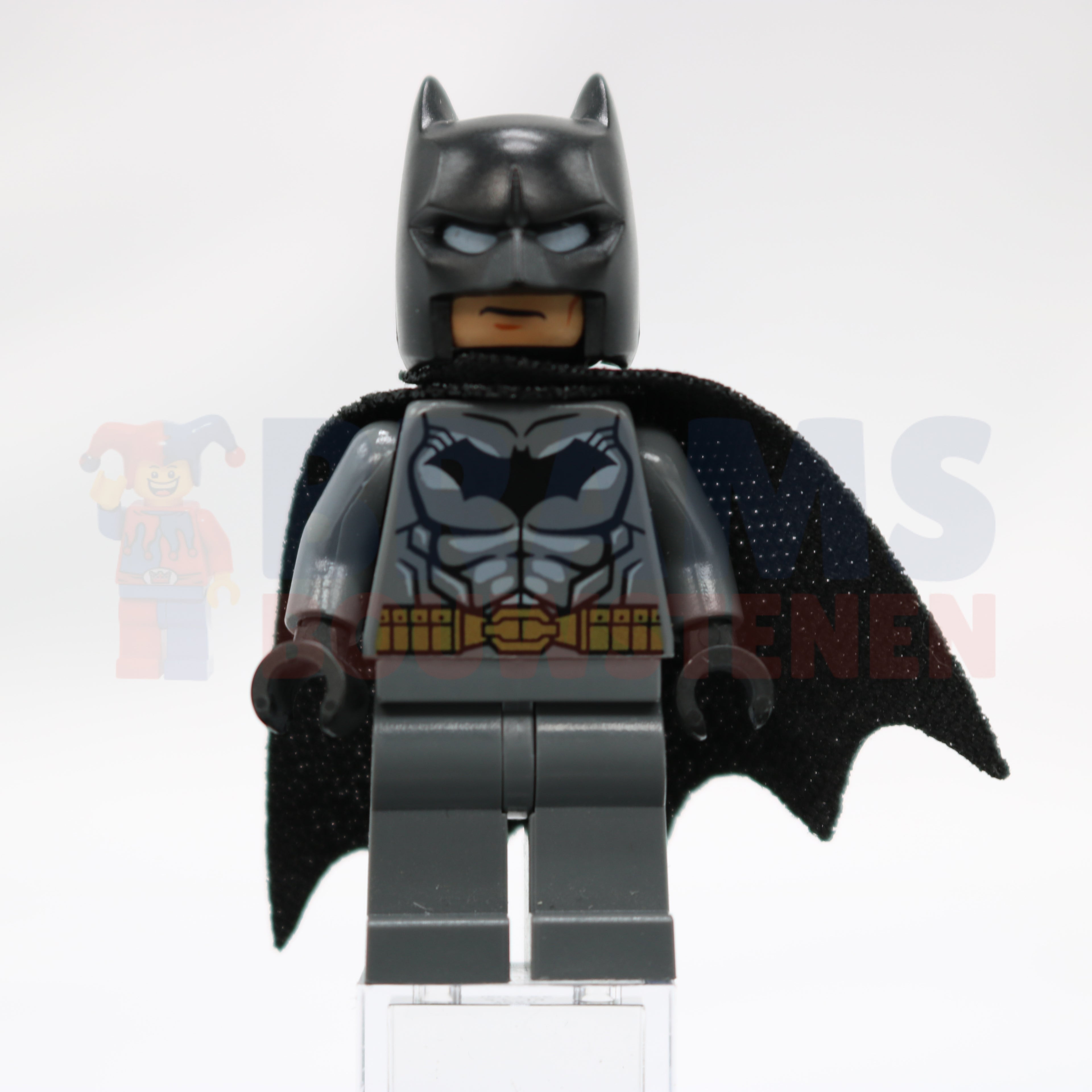 Minifig sh0151 - Batman - Dark Bluish Gray Suit, Gold Belt, Black Hands, Spongy Cape