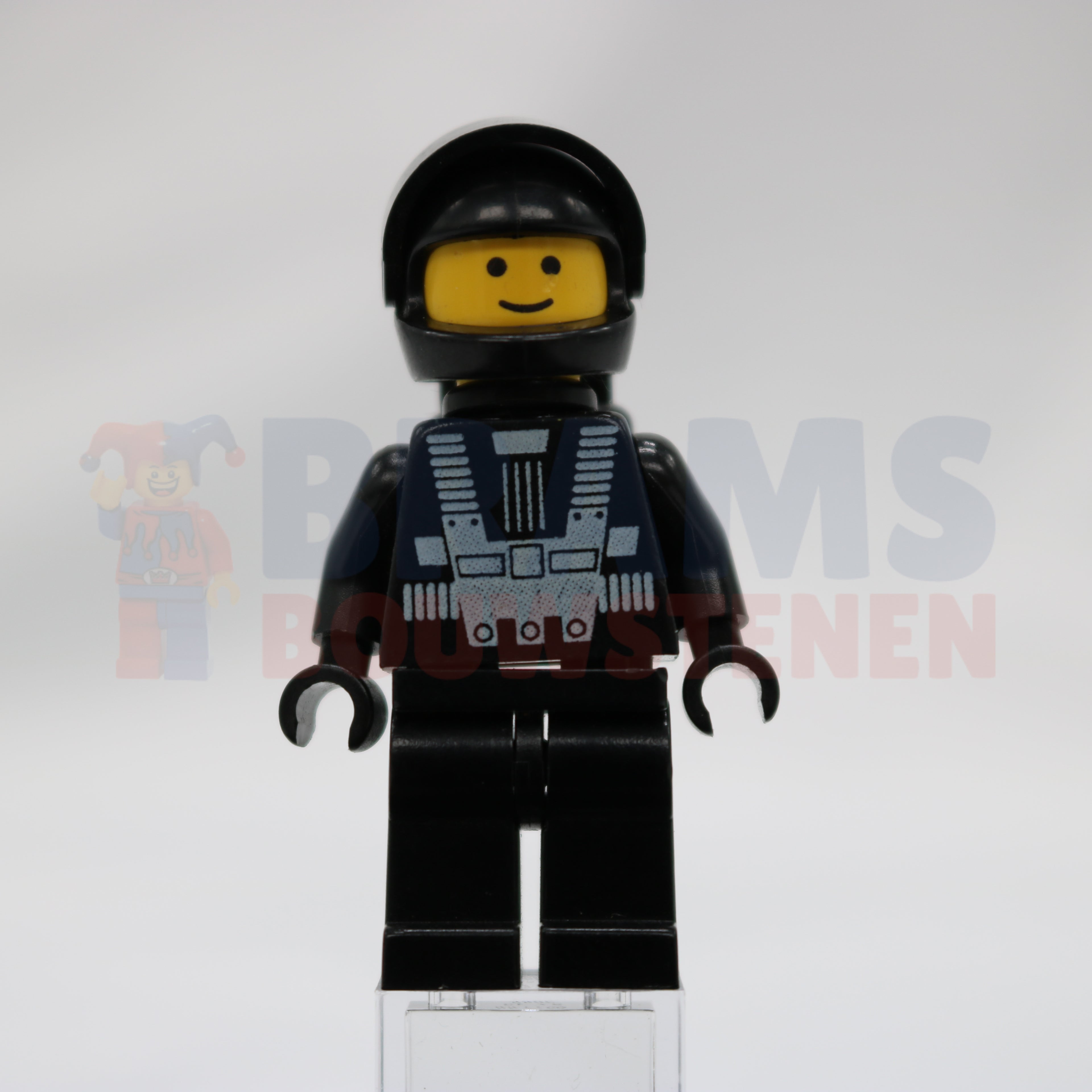Minifig sp001new2 - Blacktron 1 Reissue with Black Hands